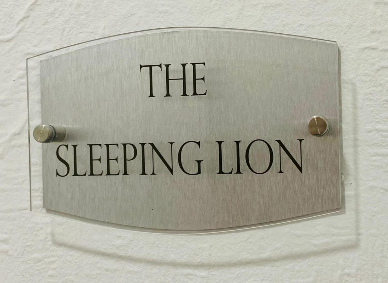 The Sleeping Lion - Dunoon Holiday Home Exteriér fotografie