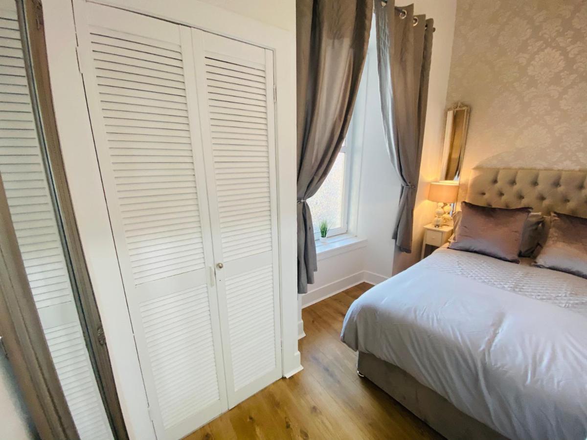 The Sleeping Lion - Dunoon Holiday Home Exteriér fotografie